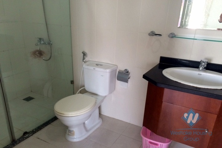 Nice apartment for rent in Nghi Tam village, Tay Ho district